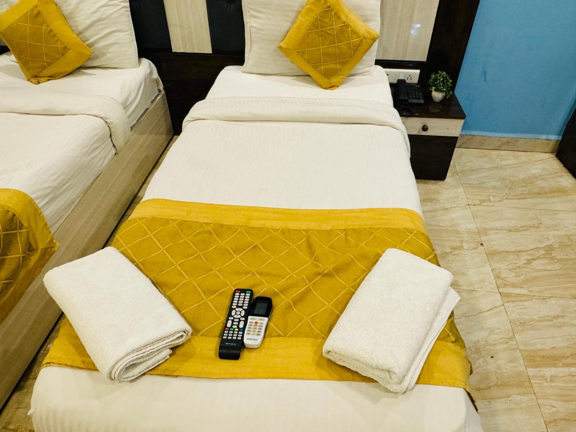 Airport Hotel Shivaka Inn Νέο Δελχί Εξωτερικό φωτογραφία